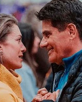César Filho e Elaine Mickely no Método CIS